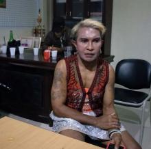 Waria Bertato Terjaring Razia Diduga Sedang Mangkal,  Ternyata Koki Kapal