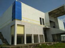 Gedung KECC Karimun Mangkrak, Ada Apa? 