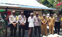 Polres Lingga Bedah Rumah Warga Dabo Singkep Jadi Layak Huni