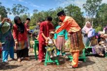 Mandi Safar, Tradisi Turun Temurun di Lingga yang Tetap Lestari  di Tengah Pandemi