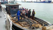 Ditpolair Baharkam Polri Ringkus Kapal Pencuri Kabel Bawah Laut