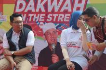 Foto Ini Bikin Ridwan Kamil Ingin Melempar Mic dan Panggil Satpol PP