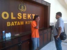 Foto-foto Bapak yang Cabuli Anak Perempuan 7 Tahun