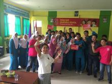 Guru SMA 1 Batam Kini Lebih Mudah Akses Internet Pakai Tri
