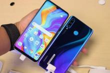 Di China, Beli Ponsel Samsung Dapat Bonus Huawei