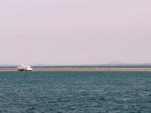 Kapal Ferry MV Wave Master 6 Berisi Puluhan Penumpang Kandas di Batam