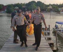 Mayat Tanpa Kepala Ditemukan di Pantai Galang