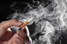 WHO Sebut Jumlah Perokok Buat Angka Kematian Corona di RI Tinggi