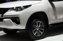 Ini Tiga Mobil Paling Ditunggu Tahun 2016  