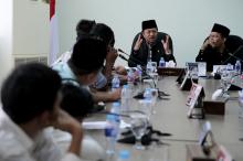  Mahasiswa Unjuk Rasa Tolak Cawagub Bermasalah 