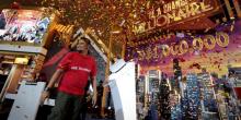 Menang Lucky Draw Rp 9,3 M, Ade Iskandar Mau Bawa 40 Keluarganya ke Mekkah