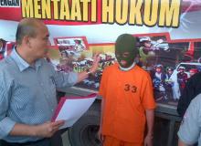 Bejat! Guru SD Cabuli Siswinya di Rumah Kosong