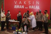 Kapolda Kepri Irjen Aris Budiman Cerita Pengalaman Terima Vaksin Covid-19 Dosis II
