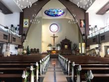 Melihat Persiapan Gereja Santo Petrus Batam Sambut Natal