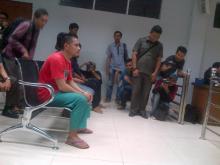 Polisi Kawal Ketat Sidang Wardiaman, Ratusan Orang Penasaran Ikuti Sidang