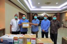 Batam Received Support of 20 Thousand Corona Test Kits from Singapore