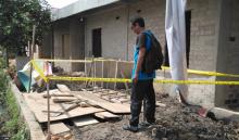 Warga Bengkong Kolam Tutup Lubang Septic Tank Maut