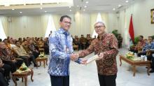 BP Batam Raih  Anugerah Keterbukaan Informasi Publik 