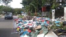 Di Awal Tahun 2016, Lautan Sampah Mulai Terlihat di Batam