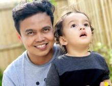 Anak Zulfirmansyah Tertembak: Daddy Wake Up!