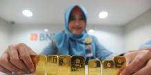 Harga Emas Masih Bertahan di Rp 996.000 per Gram