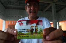 Petani Indonesia Wajib Miliki Kartu Tani