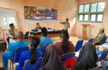 Polsek Daik Lingga Ajak Milenial Perangi Narkoba