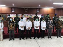 Dua Paslon Pilkada Batam Deklarasi Damai dan Teken Pakta Integritas