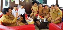 Pimpin Rapat di Atas Kapal, Nurdin Minta Kadis Tak Kecewakan Masyarakat