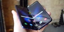 Apple Patenkan Teknologi Smartphone Lipat Anti Layar Kusut