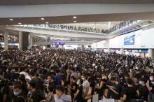 Penerbangan di Bandara Hong Kong Kembali Normal