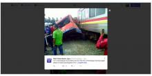 Bus Nyelonong Perlintasan, Ditabrak Kereta, 13 Orang Tewas 7 Luka