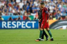 Ronaldo Menangis saat Ditandu Keluar Lapangan