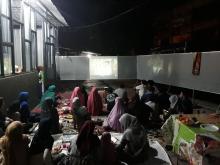 Maulid Nabi, Jemaah Musala di Batam Hanya Sanggup Gelar Nonton Ceramah UAS
