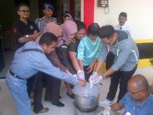 Satres Narkoba Polresta Barelang Musnahkan 1.421 gram Sabu
