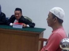 Darwis Bantah Bertemu Timoteus di Baloi Kolam