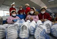Prancis Kesal Pesanan Masker dari China `Dibajak` AS