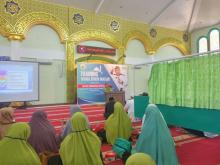 Ustaz M Jazir Ajari Pengurus Memakmurkan Masjid di Batam