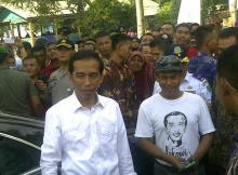 Jokowi Hari Ini Makan Siang Bareng Tukang Ojek