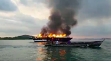 Kapal Pesiar Terbakar di Batam, Begini Suasana Kepanikan Petugas