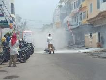 Mila Kaget Lihat Sepeda Motor Tiba-tiba Terbakar