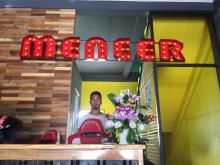 Warung Meneer Karimun Kumpulkan Donasi untuk Anisa Penderita Kanker Tulang