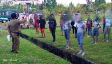 Razia Satpol PP Jaring `Manusia Silver` di Batam
