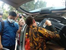 Tiga Jam Geledah Dishub Kepri, KPK Bawa Satu Koper Hitam