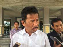 Rudi Akan Tarik Mobil Dinas Anggota DPRD Batam