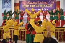 Pelangi Budaya Studio Karimun Dapat Pujian di Padang