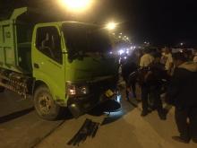Truk Tanah Cabut Nyawa Dua Orang Pemotor di Ochird Park