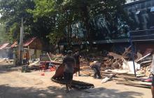 Tim Terpadu Ratakan Puluhan Kios di Jodoh 