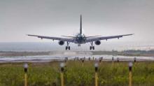 Lion Air Flight to Medan Was Hit by Bad Weather at Hang Nadim Airport