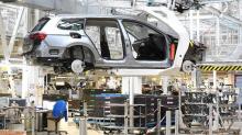 Ada Fenomena Pabrik Mobil Tesla Cs Setop Produksi, Kenapa?